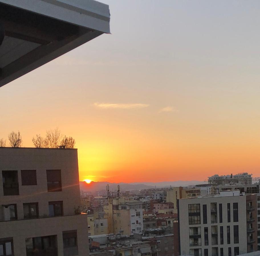 Rooftop Sunset View Apartment Tirana Buitenkant foto